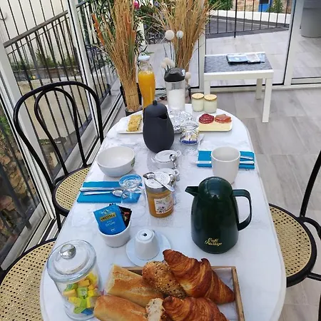 Bed & Breakfast Les D'hotes Du Port De Loguivy De La Ploubazlanec