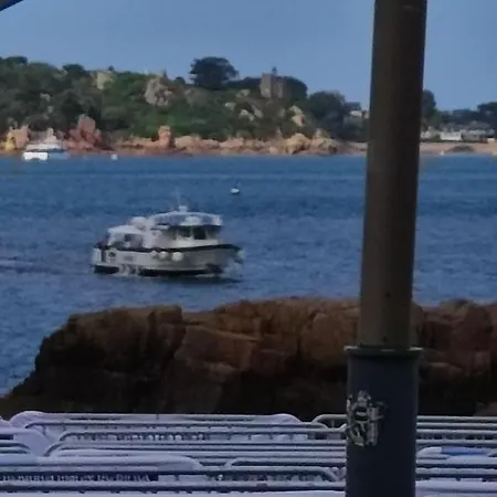 Bed & Breakfast Les D'hotes Du Port De Loguivy De La Ploubazlanec